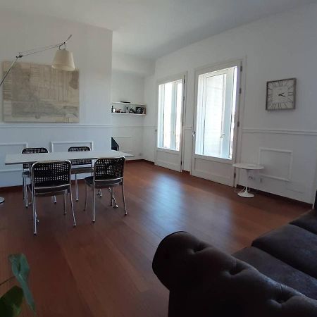 Hs4U Duomo View Art & Design Apartment Close To Central Train Station Флоренція Екстер'єр фото