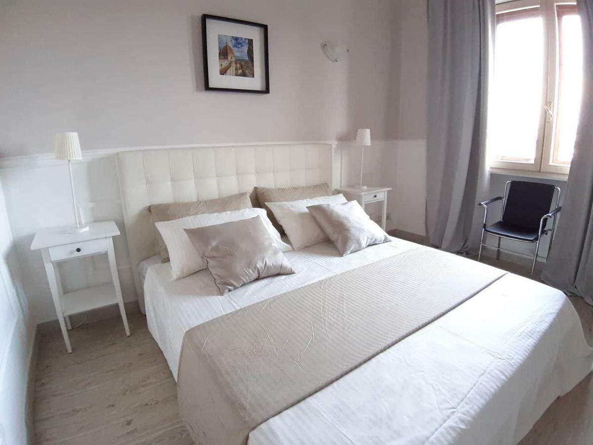 Hs4U Duomo View Art & Design Apartment Close To Central Train Station Флоренція Екстер'єр фото