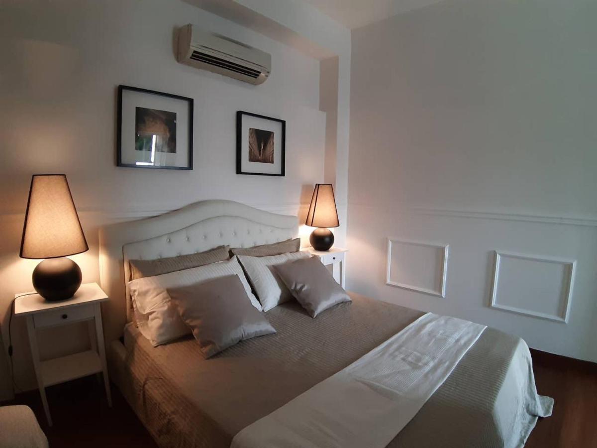 Hs4U Duomo View Art & Design Apartment Close To Central Train Station Флоренція Екстер'єр фото